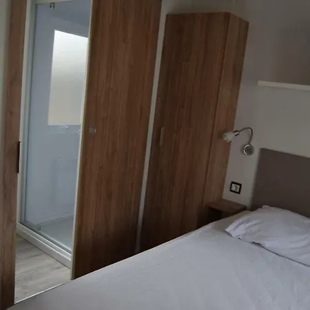 Camping Camping Des Joyeux Campeurs Pont-sur-Seine